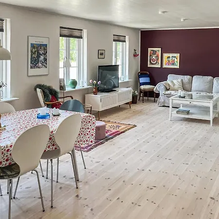 2 Bedroom Pet Friendly In Laeso