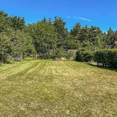 2 Bedroom Pet Friendly In