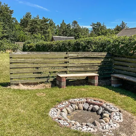 2 Bedroom Pet Friendly In Prázdninový dům *