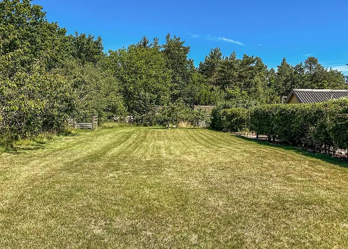 2 Bedroom Pet Friendly In
